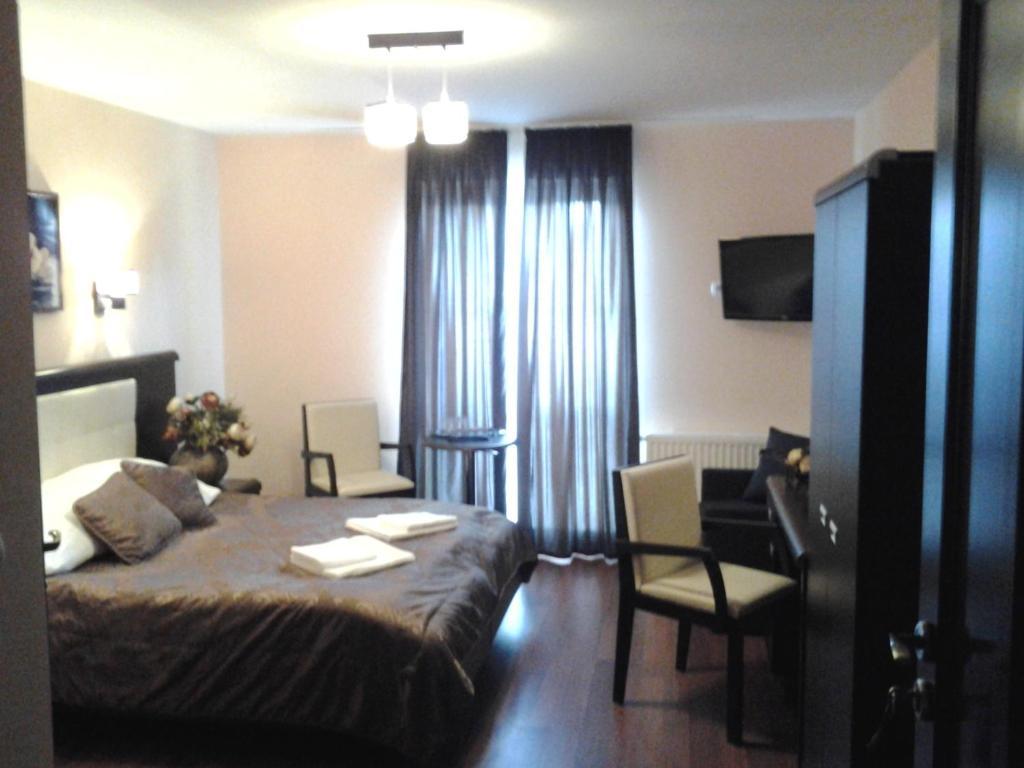 Hotel Skarpa Сейны Экстерьер фото