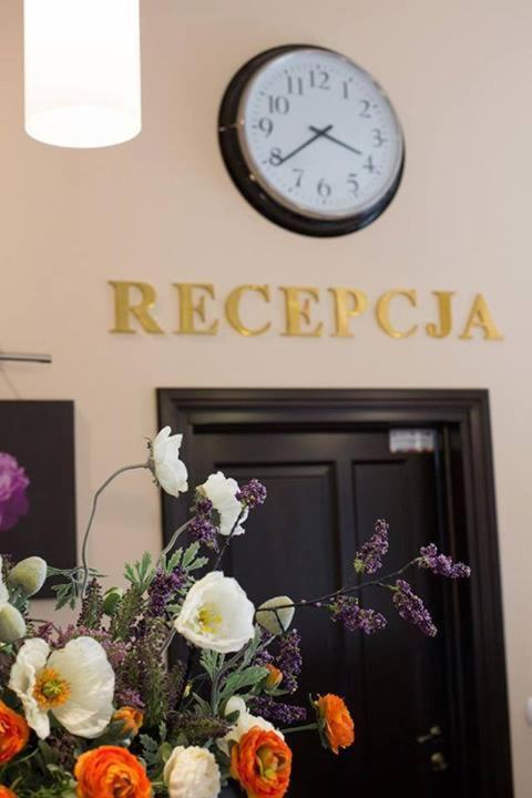 Hotel Skarpa Сейны Экстерьер фото